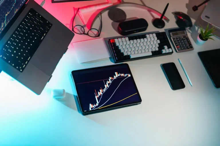 How Daily Rank Tracking Helps SEO Campaigns
